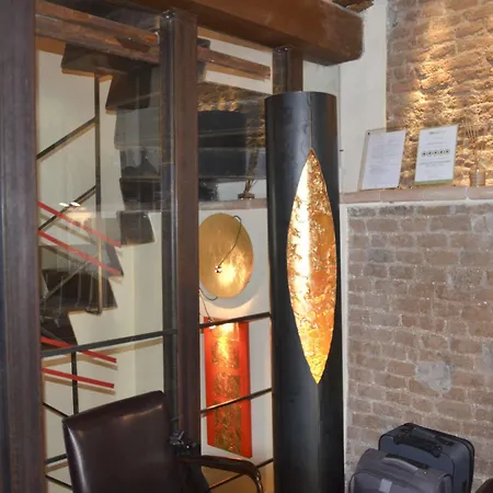 Residenza Torre Colonna Alojamento de Acomodação e Pequeno-almoço Roma