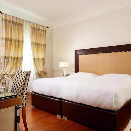 Una Deco 4* Rome