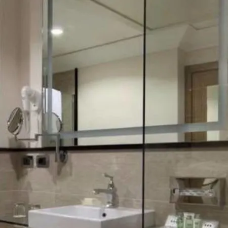 Hotel Deco 4*