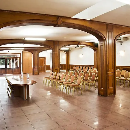 Arco Di Travertino Hotel 2*