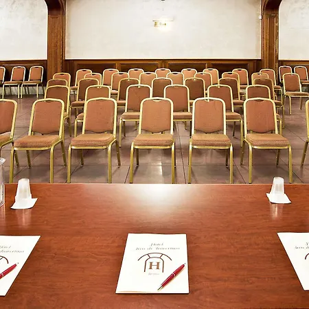 Arco Di Travertino Hotel 2*