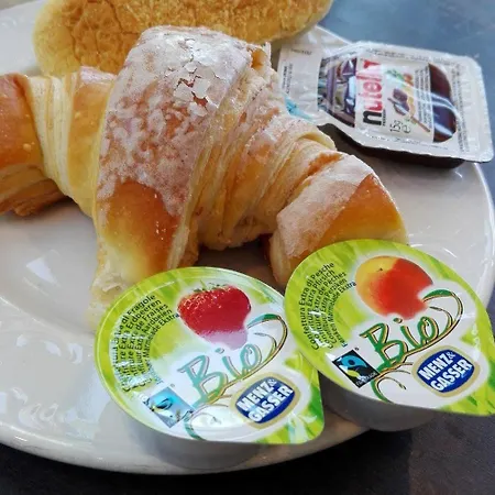 Hotel Arco Di Travertino Rome
