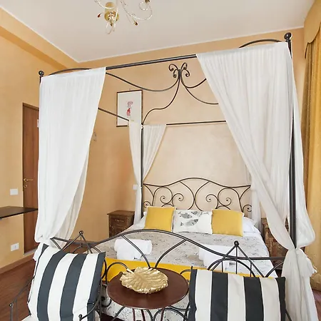 Holidays Guest house