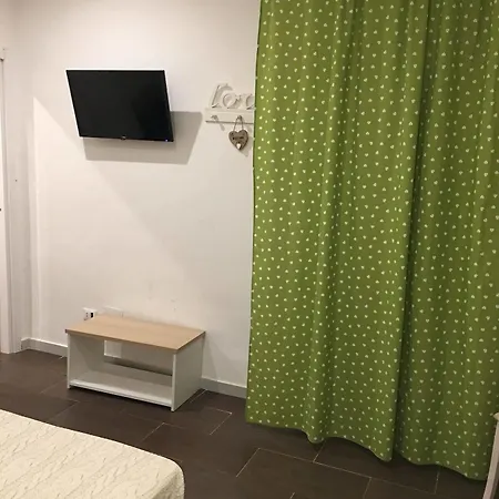 בית הארחה O La Civetta Di Trastevere 3*