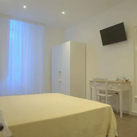 O La Civetta Di Trastevere 3* Rome