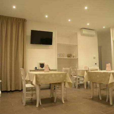 בית הארחה O La Civetta Di Trastevere 3*