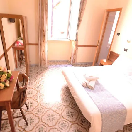 Cathrine Hotel