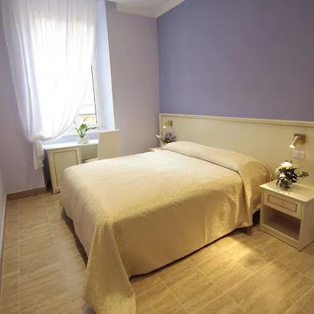 Ondina Hotel 2*