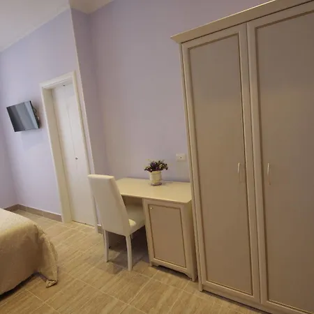 Hotel Ondina 2*