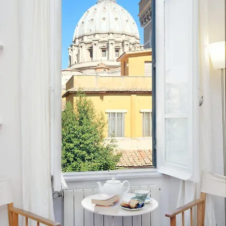 Michelangelo Charmsuite Apartment Rome