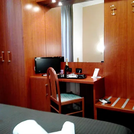 Guest house Colosseo Relais 2*