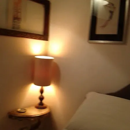 Portico D'ottavia Luxury & Philosophy רומא