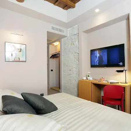 Hotel Down Town - Domus Collection