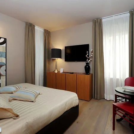 Hotel Down Town - Domus Collection 3*