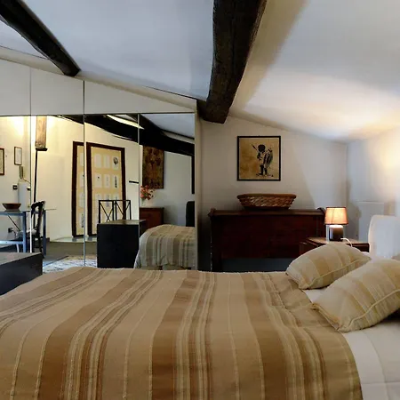 Coronari Apartment *