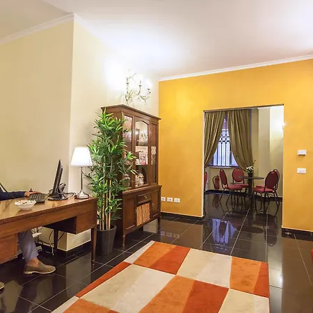 Hotel Regina Giovanna Rome