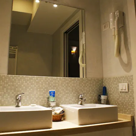 Trastevereinn Bed & Breakfast Rome