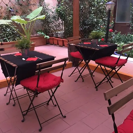 بيت ضيافة Dulcis In Pantheon روما