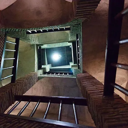 Konukevi Casa De' Coronari 2*