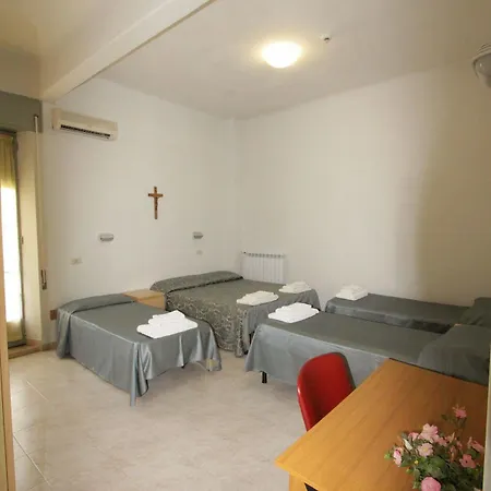 Casa Per Ferie Margherita Diomira 2*