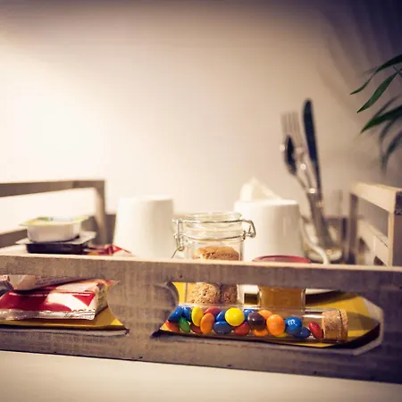 Chic & Town Luxury Bed & Breakfast