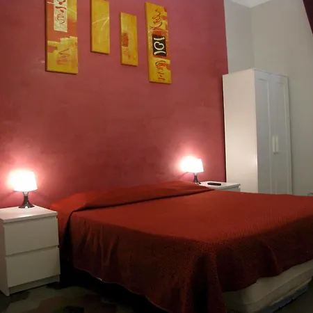 Claudia House Termini 2*