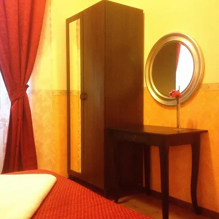 Claudia House Termini 2*