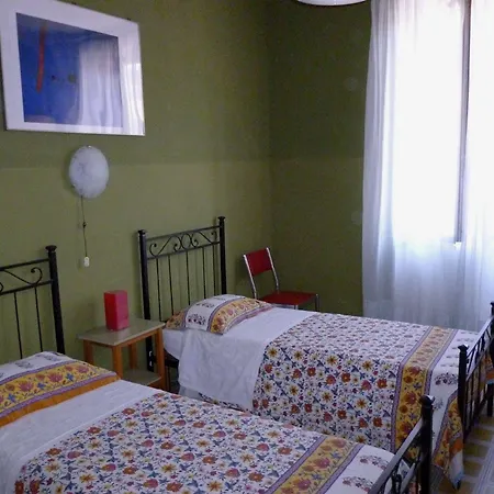 Giamaica For Girls & Ladies Only Hotel Řím