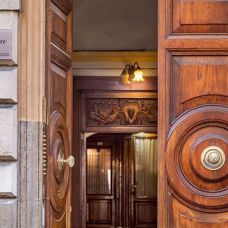 Corso Grand Bed & Breakfast 4*