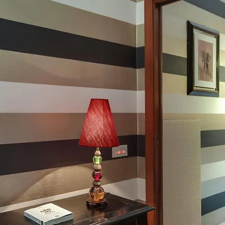 Luxury Manfredi Apartment