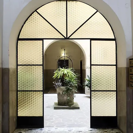 Vatican Гостевой дом 2*