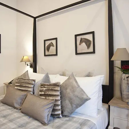 Town House 62 Bed & Breakfast 3*