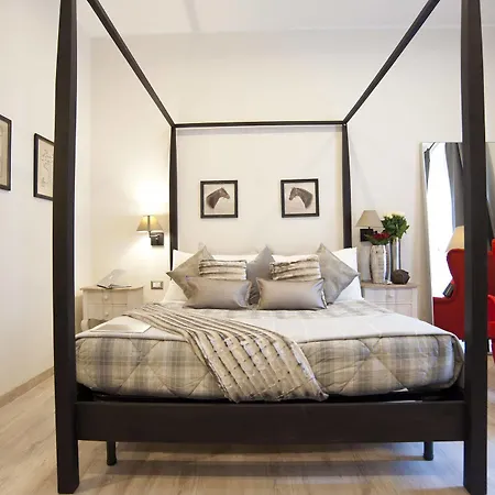 Town House 62 Bed & Breakfast