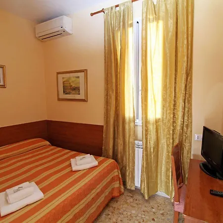 Stella Elsa Guest house