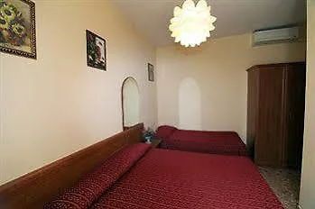 Stella Elsa Guest house