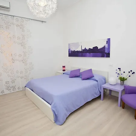 Opera 66 Bed & Breakfast