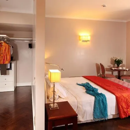 Vivaldi Luxury Hotel 3*