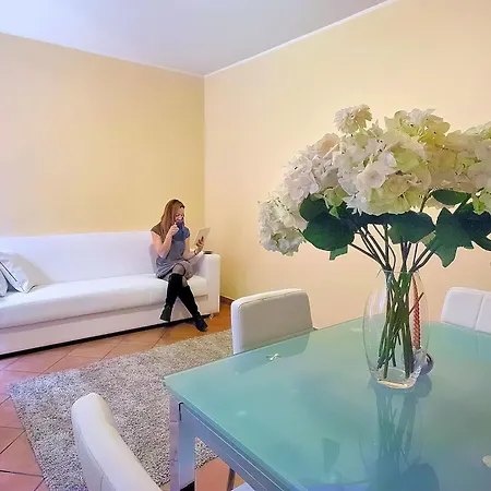 Cortile House Apartment Rome
