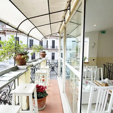 La Fenice Apartment