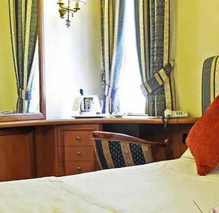 La Fenice Apartment *
