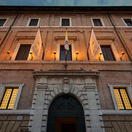 Hotel Palazzo Cardinal Cesi 4*