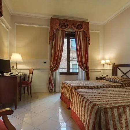Hotel Palazzo Cardinal Cesi Řím
