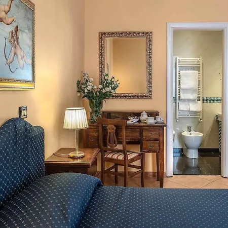 Caracciolo 3* Roma