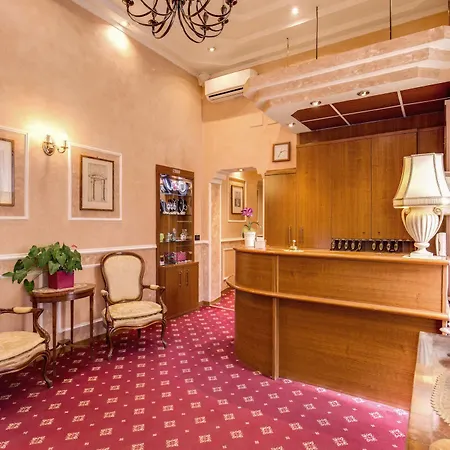 Hotel Martini 3*
