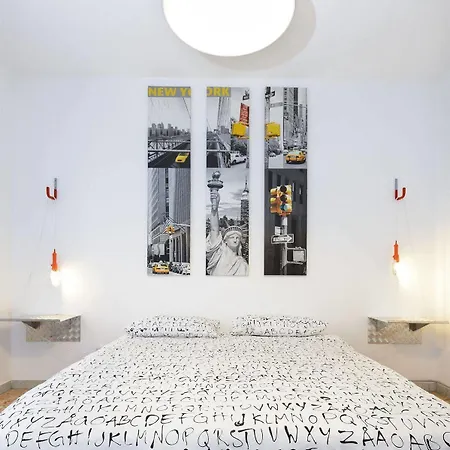 Art & Industry Bed & Breakfast