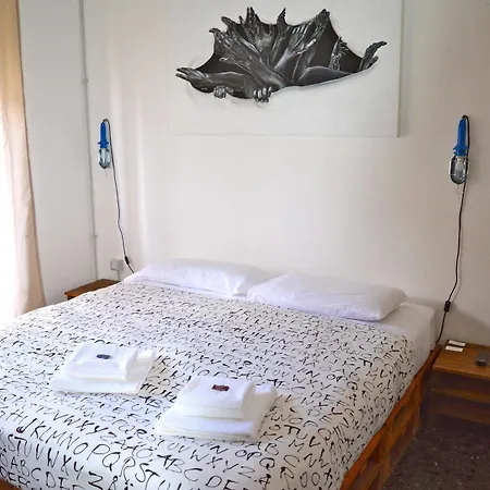 Bed & Breakfast Art & Industry Rome