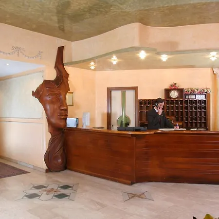 Rosa Hotel 3*