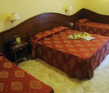 Dolomiti 3* Rome