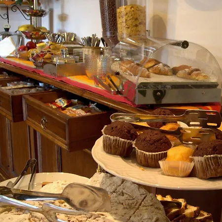 Hotel Orto Di Rom