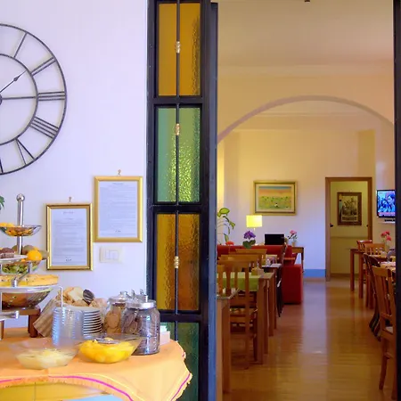 Hotel Orto Di Rom